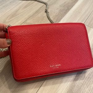 Kate Spade / Crossbody Purse w Metal Chain / sassy bright RED!